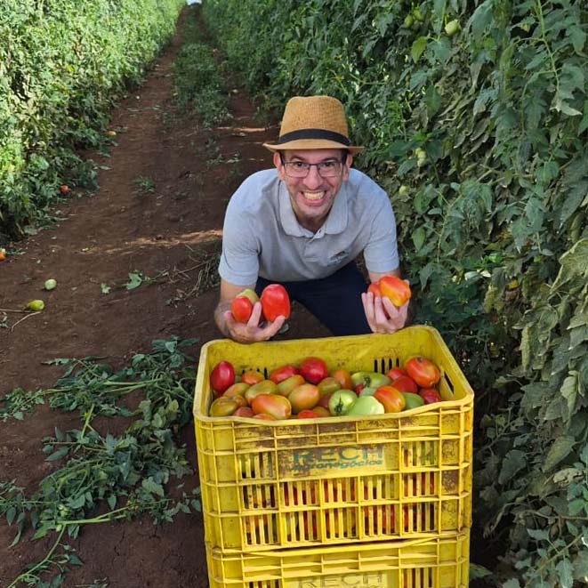 Referência em Agromarketing rodrigo capella